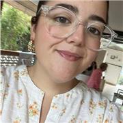 Graduada en integración social y magisterio de primaria con la mención de PT (diversidad)